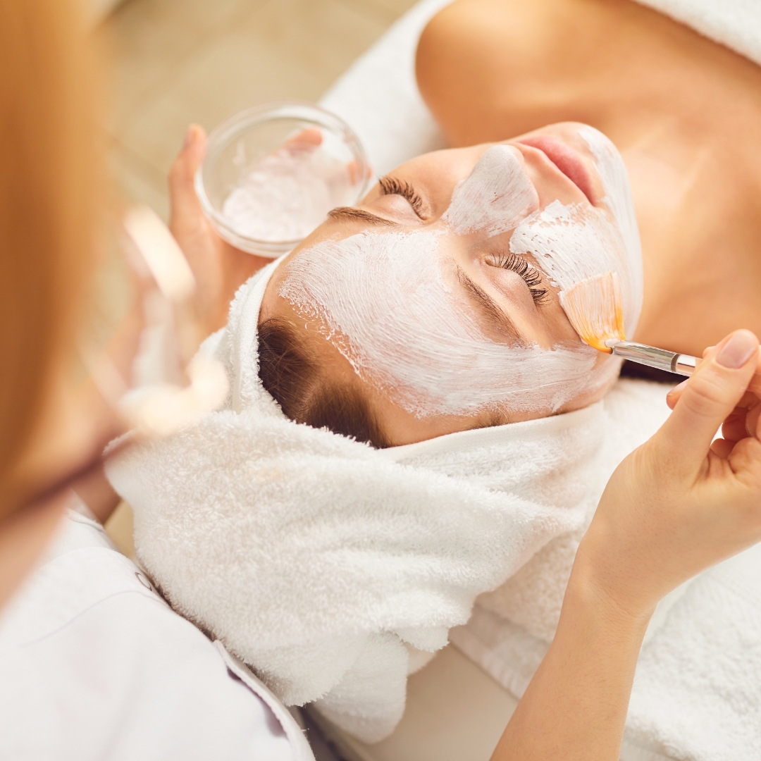 Top 5 Aftercare Tips For Long Lasting Effects Of The Cosmelan Peel 